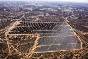 QIC invests 800m in Powering Australian Renewables Fund FS